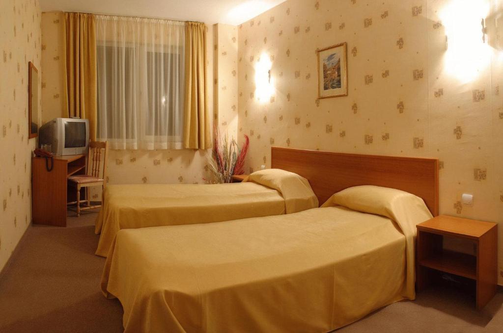 Park Hotel Dryanovo Eksteriør billede